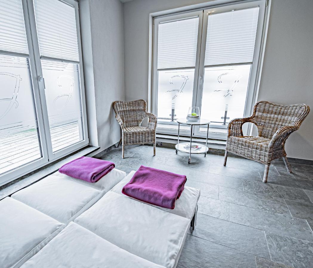 Johannishof Wein-Cafe & Gaestehaus Langsur Ngoại thất bức ảnh