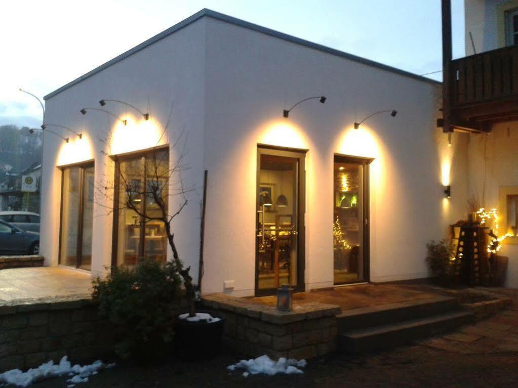 Johannishof Wein-Cafe & Gaestehaus Langsur Ngoại thất bức ảnh